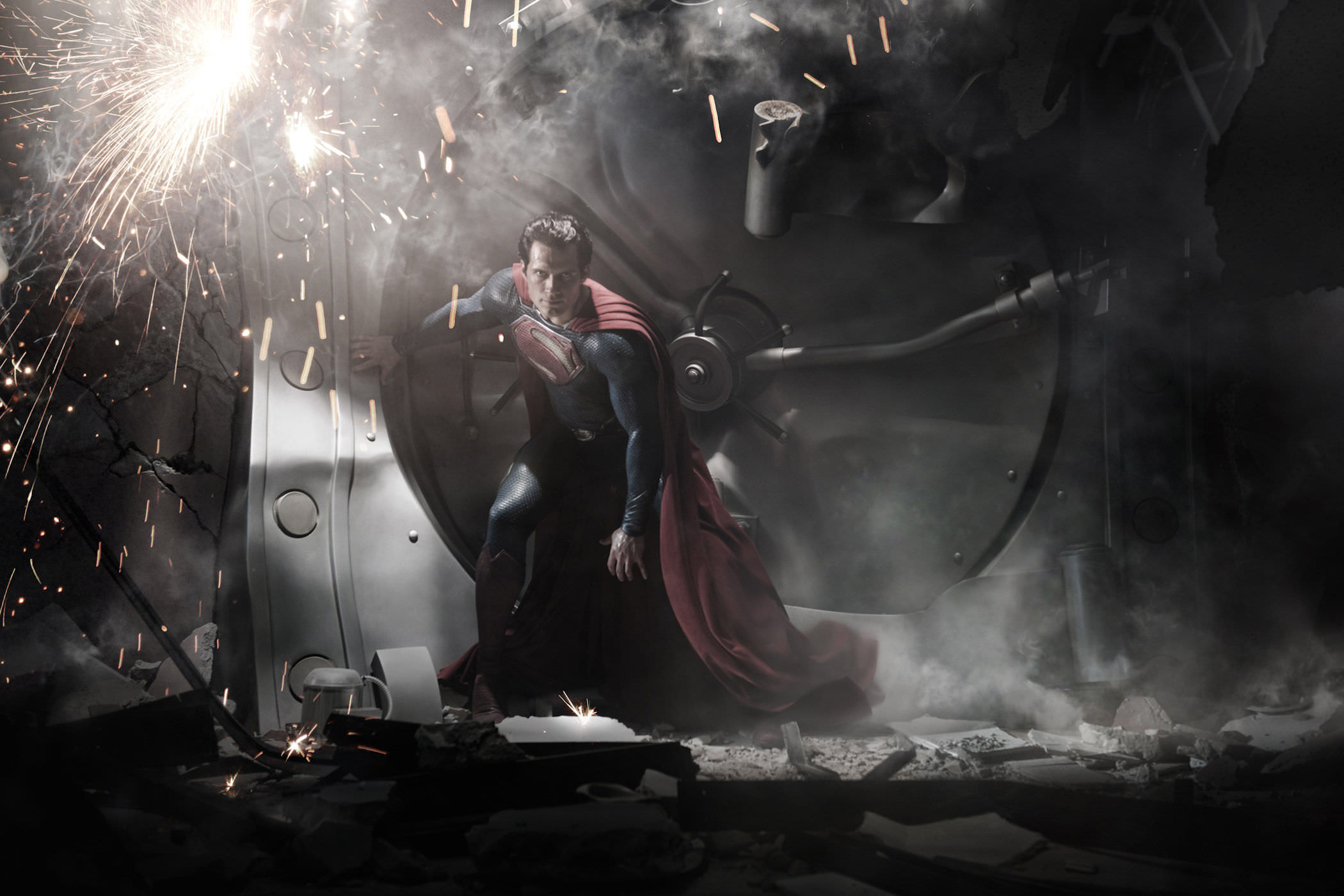 Henry-Cavill-as-Superman-in-Man-of-Steel