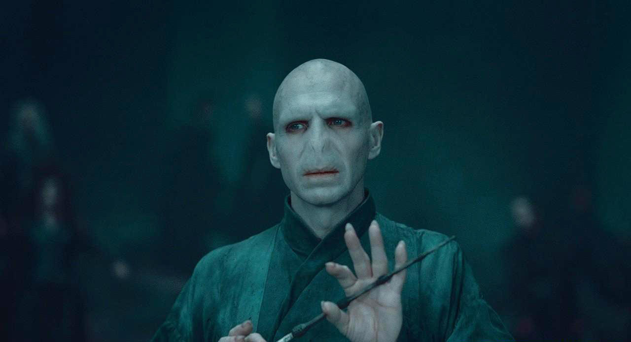 ralph-fiennes-as-lord-voldemort-voldemort-1886524685