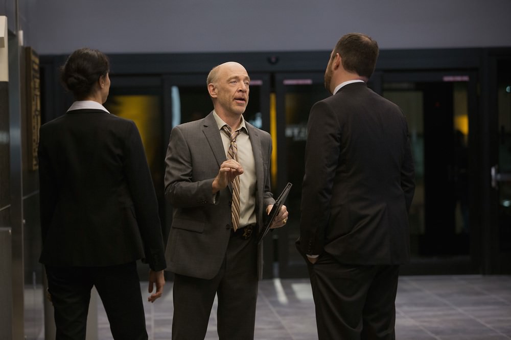 Left to right: Sandrine Holt plays Detective Cheung, JK Simmons plays Detective O’Brien and Michael Gladis plays Lieutenant Matias in Terminator Genisys from Paramount Pictures and Skydance Productions.