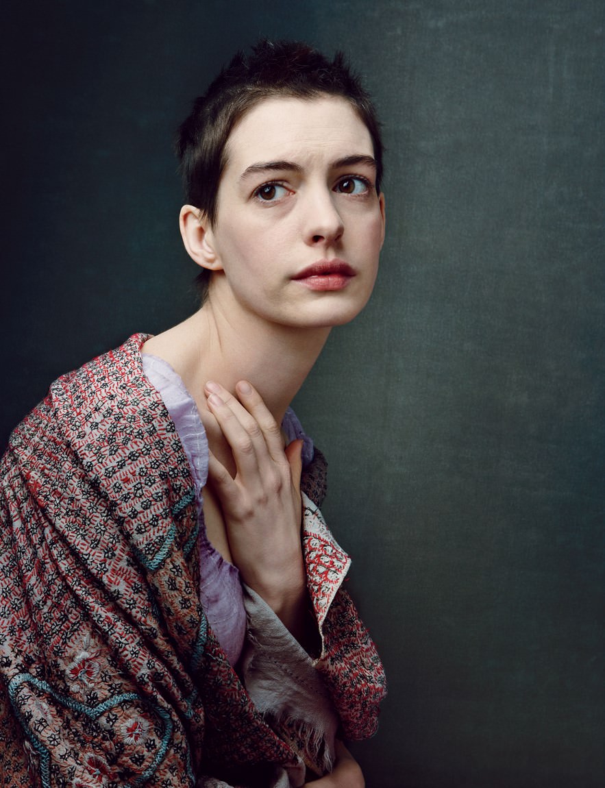 Les-Miserables-Vogue-6-Anne-Hathaway