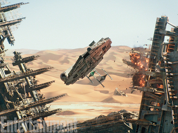 star-wars-the-force-awakens-millennium-falcon-image