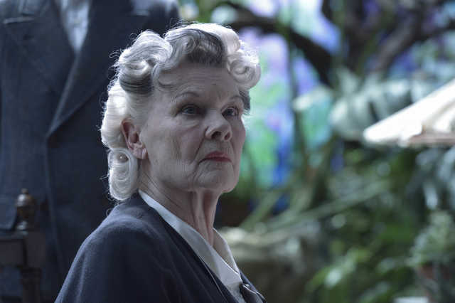 miss-peregrines-home-for-peculiar-children-judi-dench